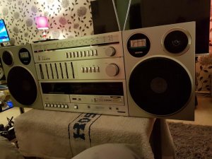 Silver SR-8800L Radio Recorder - May 2017 (9).jpg