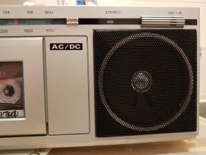 Ingersoll XK-808 Stereo Radio Recorder - August 2017 (10).jpg