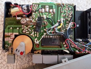Unisef TU-1 Stereo Cassette Player - 2 September 2018 (1).jpg