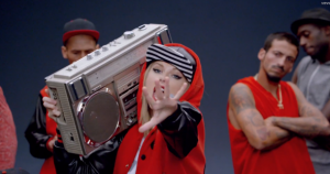 Taylor_Swift_Shake_It_Off_Boombox.png.CROP.promovar-mediumlarge.png