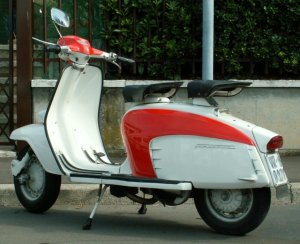 Lambretta_Roller.jpg