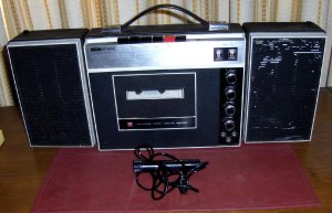 HITACHI_TRQ-222.JPG