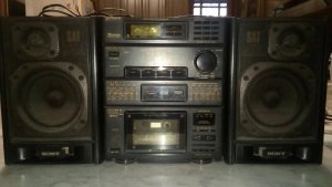 SONY_FH_313_RII__Stereo_Cassette_Deck_Receiver_.jpg