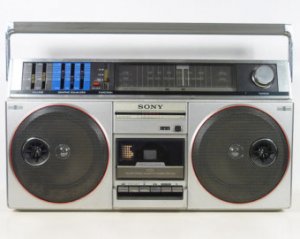 Sony radio CFS-500 Portative.jpg