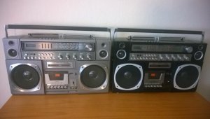 Stag RR-1048 ghettoblaster.jpg