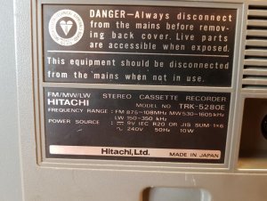 Hitachi TRK-5280E Stereo Radio Recorder - April 2019 (31).jpg