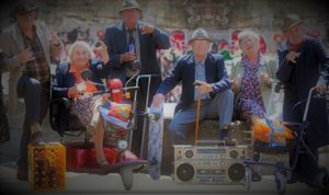 olderones (2).jpg olderones (2).jpg