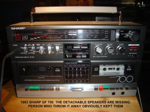 1983 SHARP GF 700. no speakers.JPG