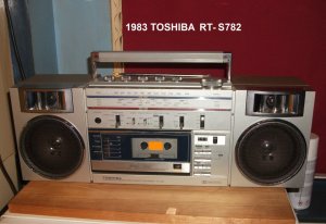 TOSHIBA RT-S782.JPG