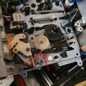 SilverST858_tapemechanism.jpg SilverST858_tapemechanism.jpg
