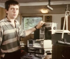 Peter Gabriel w Box in his lab.jpeg