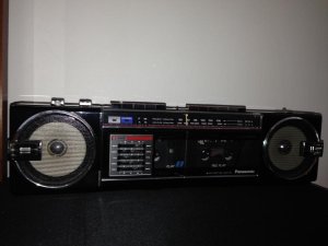 A Mini Panasonic RX-FW20 | Boomboxery