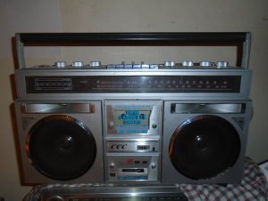 cec ol7540 boombox.jpg