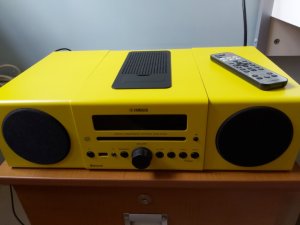 yamaha_mcrb142_speaker_1585373706_71bb6e41.jpg