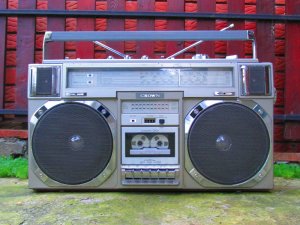 Crown CSC-950L 001.jpg