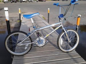 1985 GT Mach One 1.jpg