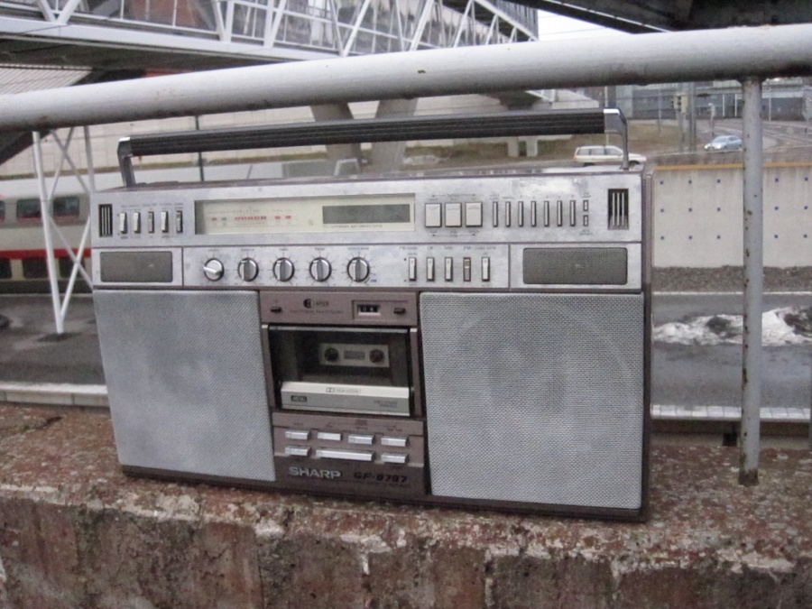 boomboxinthastreet7.jpg