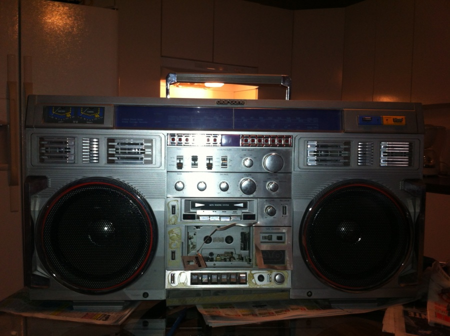 clairtone_7980.jpg