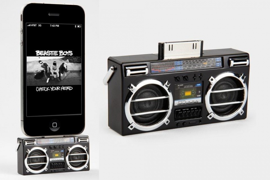 mini-boombox-mp3-speaker_bonjourlife.com_.jpg
