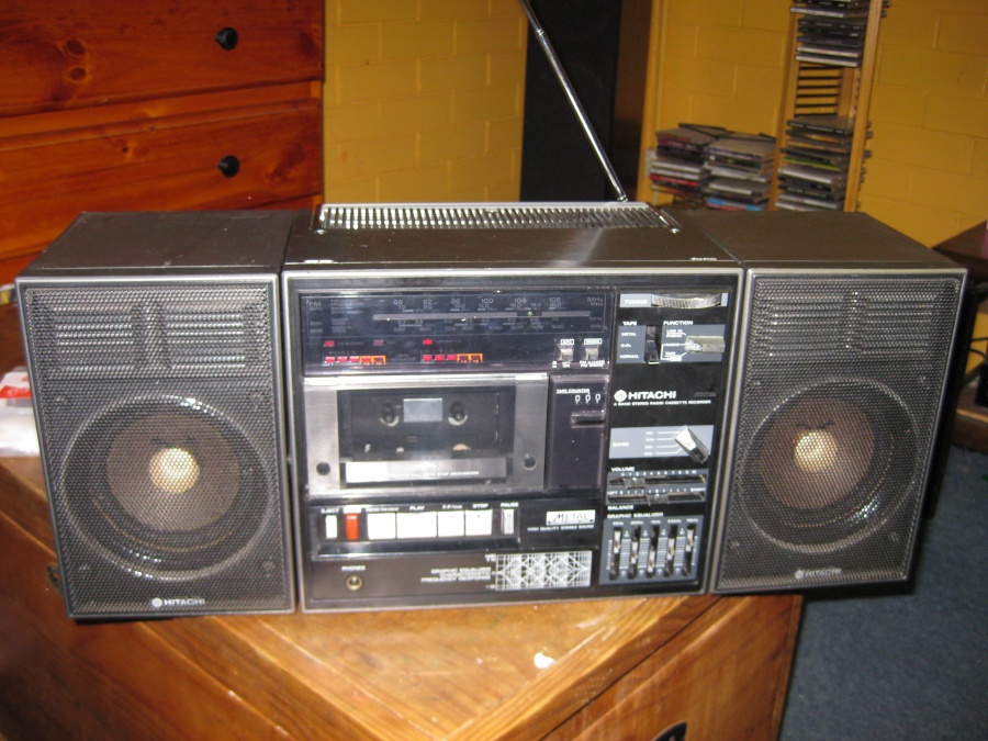 speakers005.jpg
