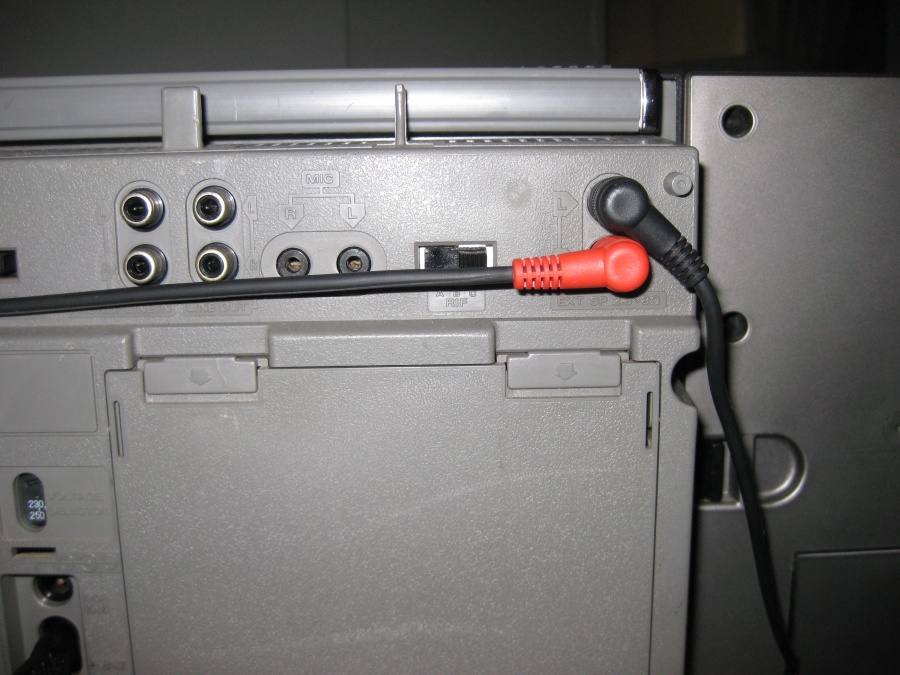 trk9300speakerwire005.jpg