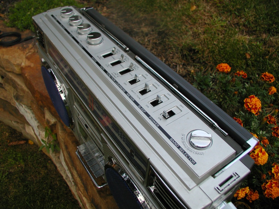 bolt_box_4.jpg