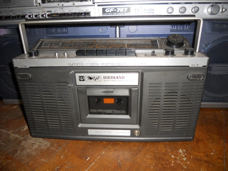 ghettoblaster099.jpg