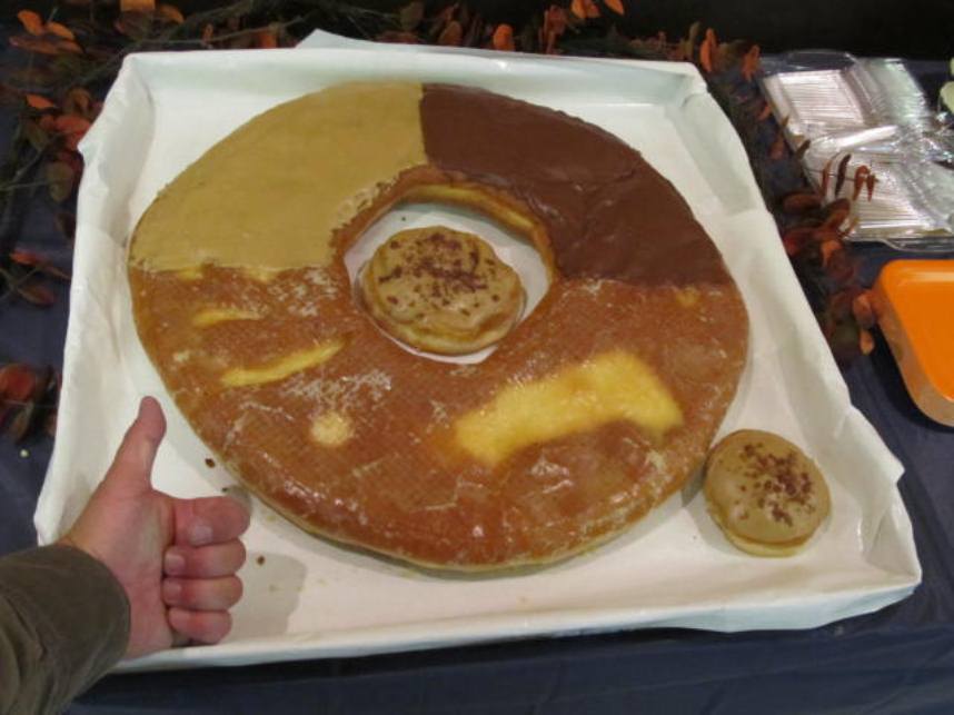 bigdonut.jpg